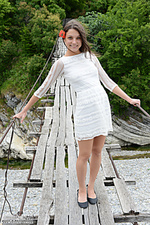 Free beautiful babes amour angels pics