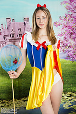 Free pictures of younger