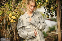 Free pictures of women having amour angels