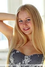 Naked girls pics free