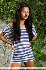  feel so good free pictures of teens nude cute erotic girl gallery