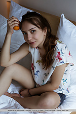 Finger met art teens