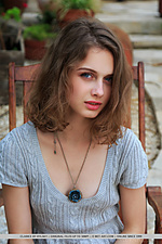 Teen met art free gallerys