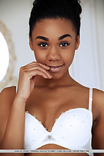 Softcore sweeties for teens naked girls pics for free erotica teen softcore pics free euro teen erotica female pics