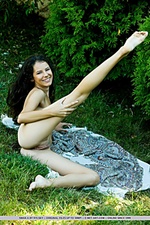 Free naked teen gallery angel nude photo gallery teen romantic party angel nude photo gallery