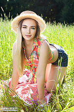 Farmland beauty naked