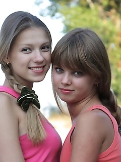 Younger softcore pics teen amour angels free photo funs
