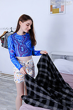 Teen pleasing herself